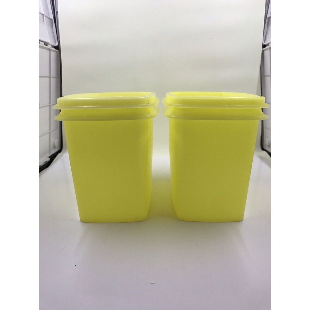 Tupperware 1243-3 Yellow Shelf Saver 2 Storage Containers With Lids Vintage